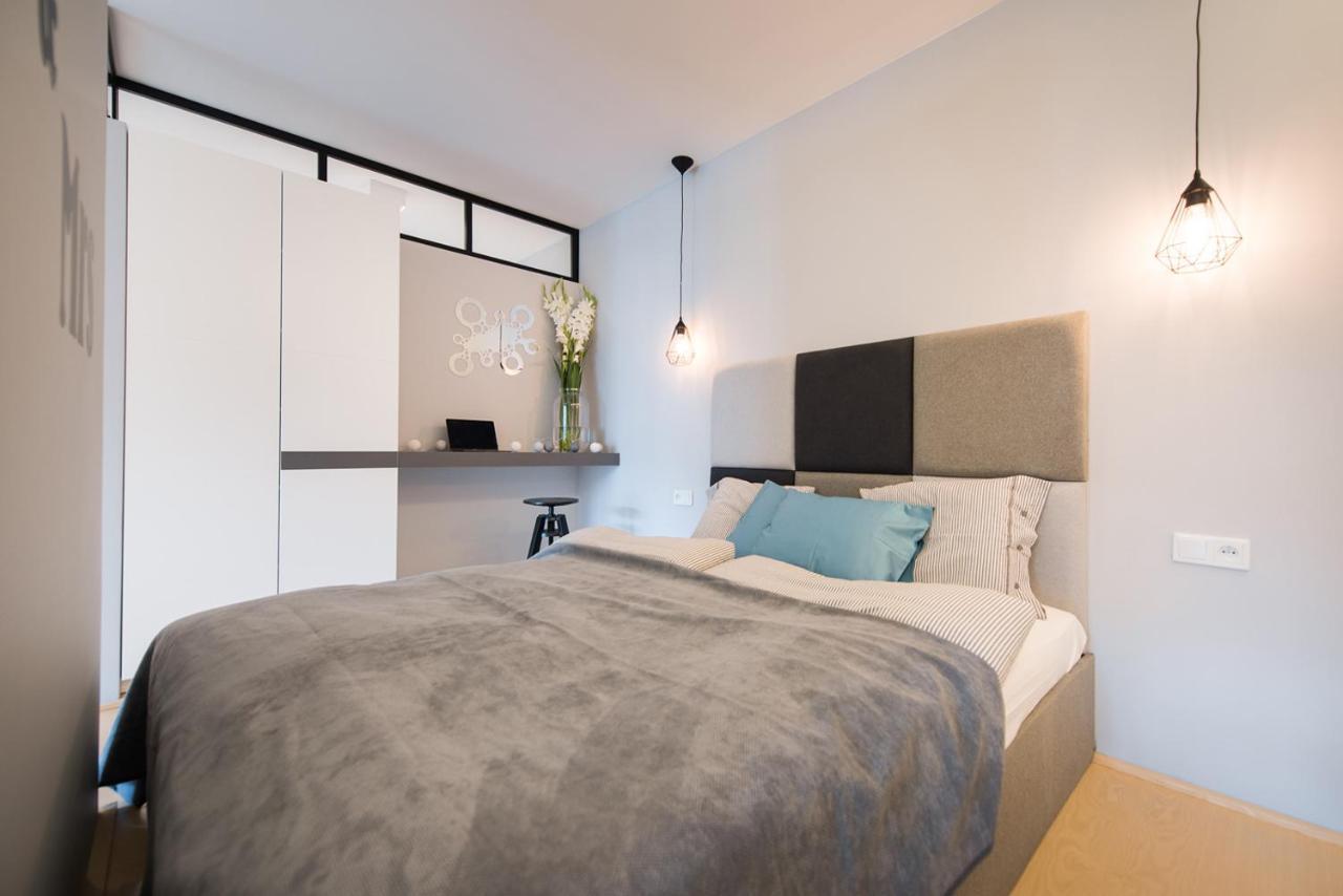 Apartament Premium For Old Town & Jewish Quarter - Balcony Pool Onsite Kraków