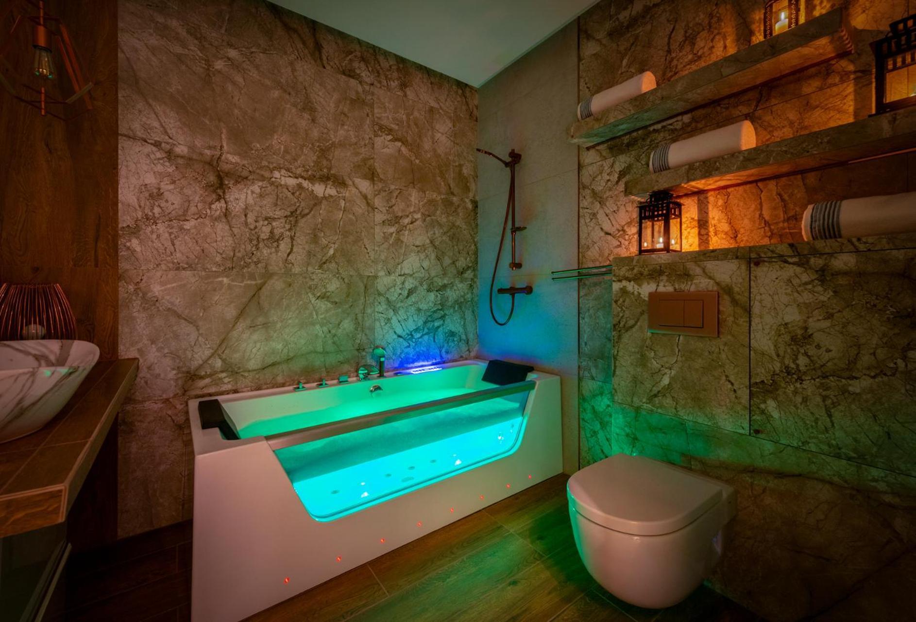 Apartament Premium For Old Town & Jewish Quarter - Balcony Pool Onsite *