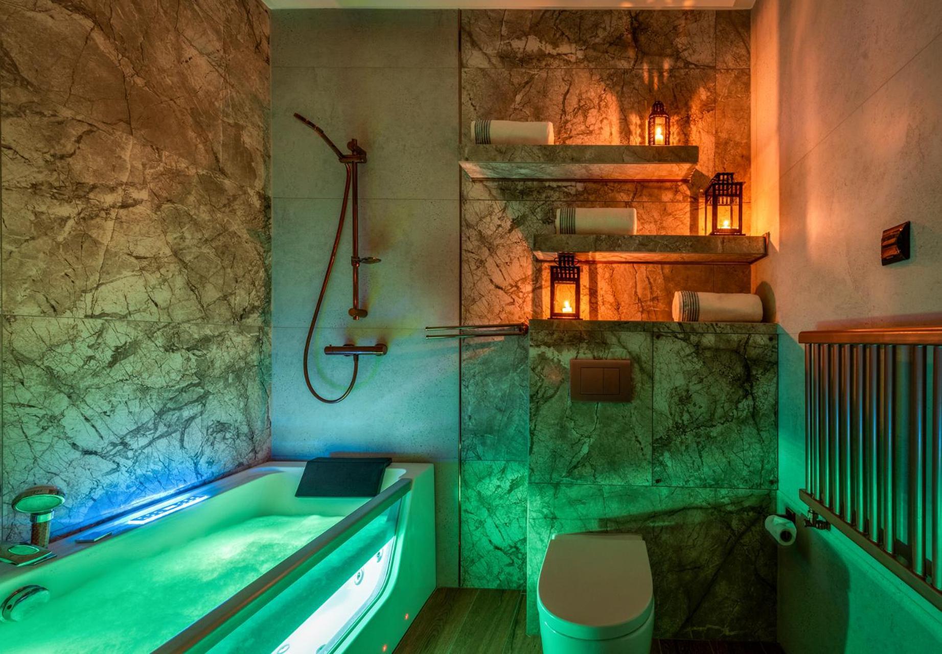 Premium For Old Town & Jewish Quarter - Balcony Pool Onsite Apartament